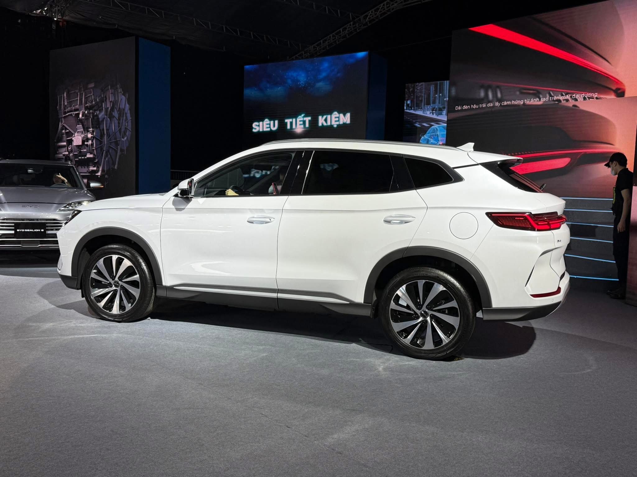 Thân xe BYD Sealion 6